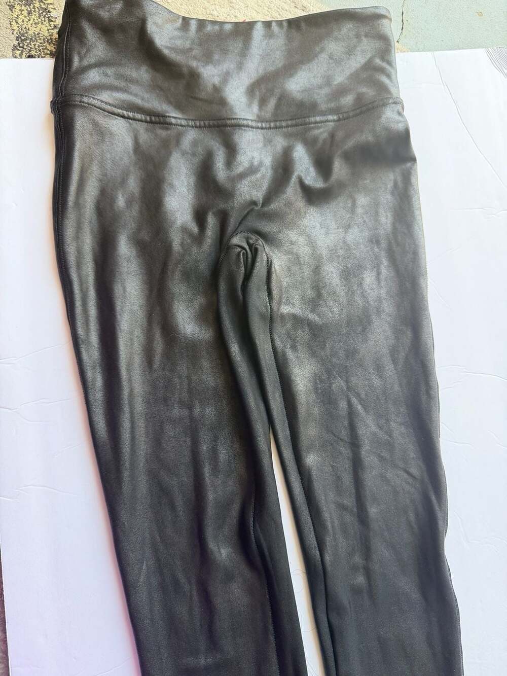 NWT SPANX Women's Faux stretch-leather leggings In Size S Black